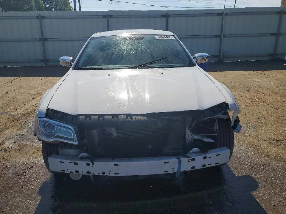 2013 CHRYSLER 300   