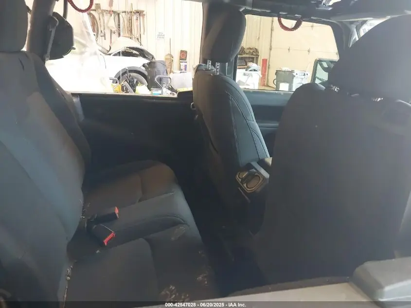 2022 JEEP WRANGLER SPORT S