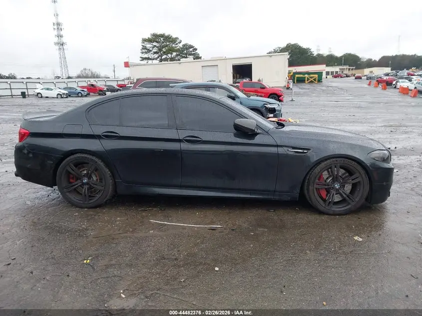 2014 BMW M5  