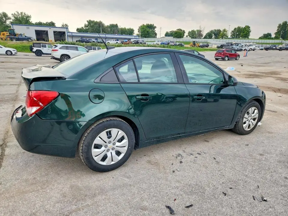 2014 CHEVROLET CRUZE LS  