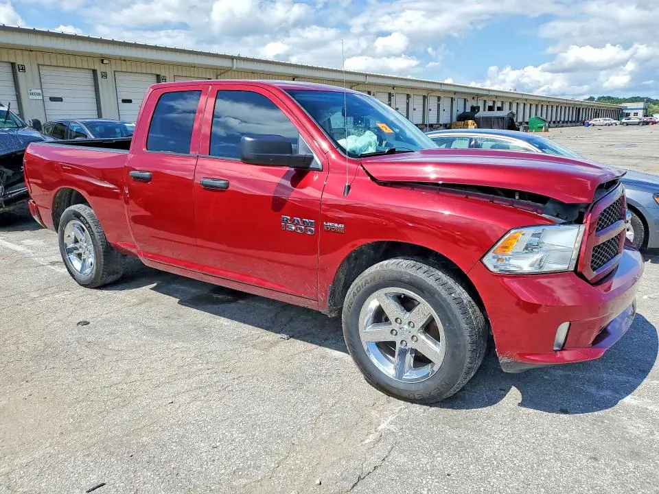 2014 RAM 1500 ST  