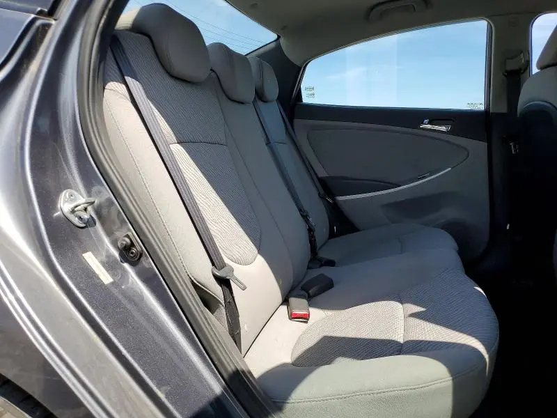 2013 HYUNDAI ACCENT GLS  