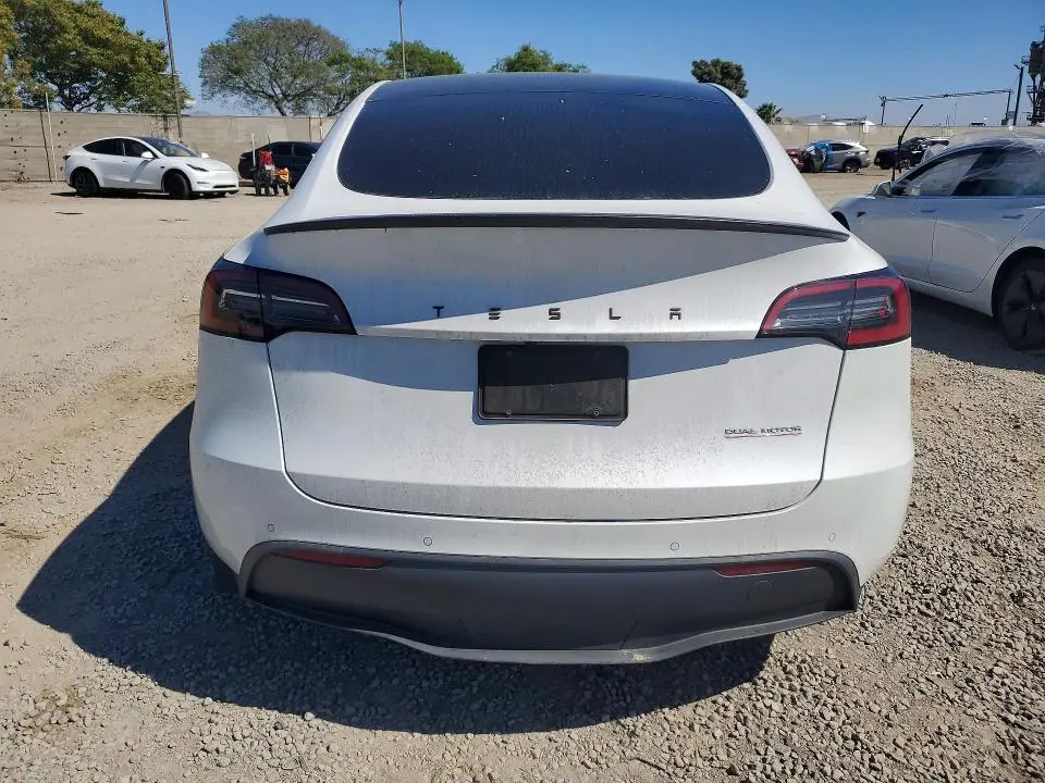 2022 TESLA MODEL Y   