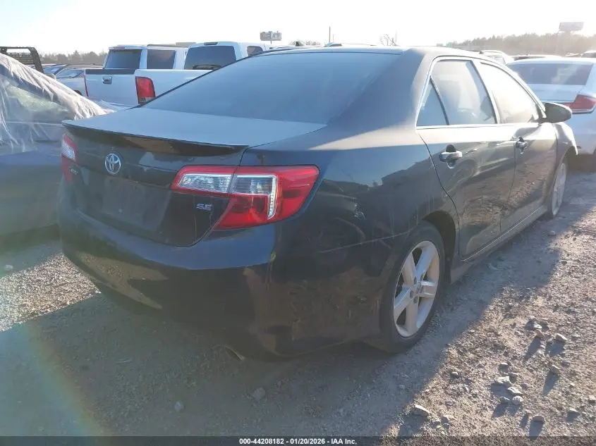 2012 TOYOTA CAMRY SE