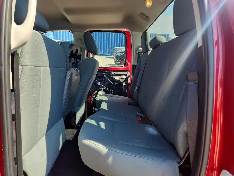 2015 RAM 1500 ST  
