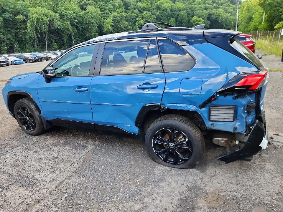 2024 TOYOTA RAV4 XSE  