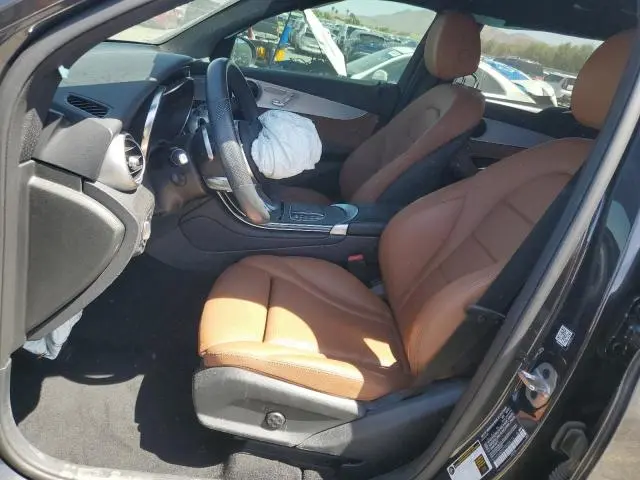 2022 MERCEDES-BENZ GLC 300  