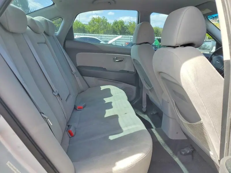 2010 HYUNDAI ELANTRA GLS  