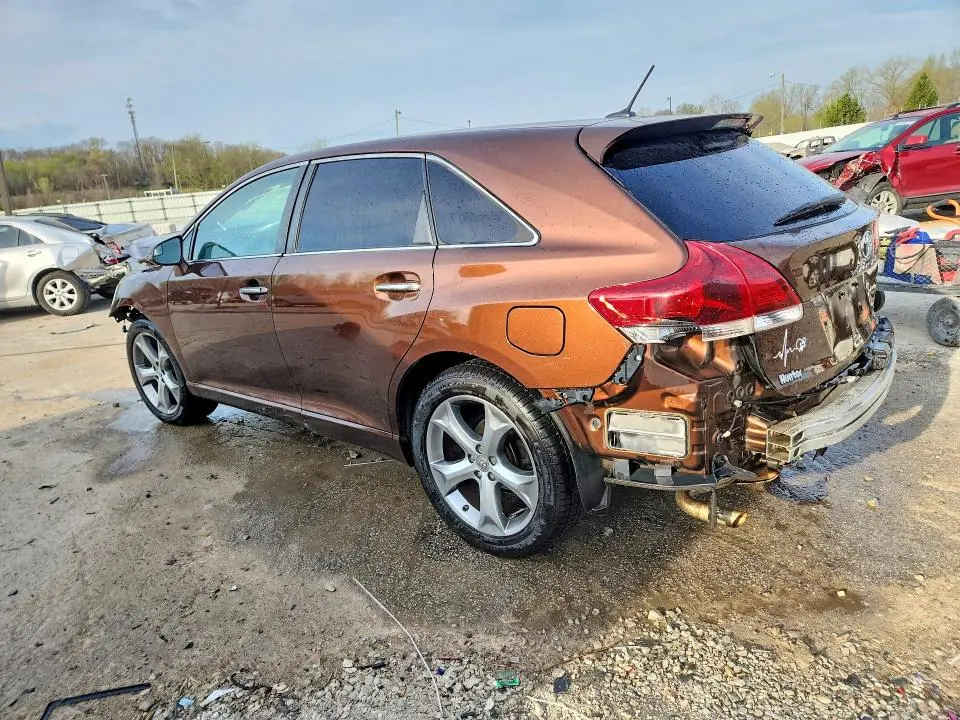2013 TOYOTA VENZA XLE  