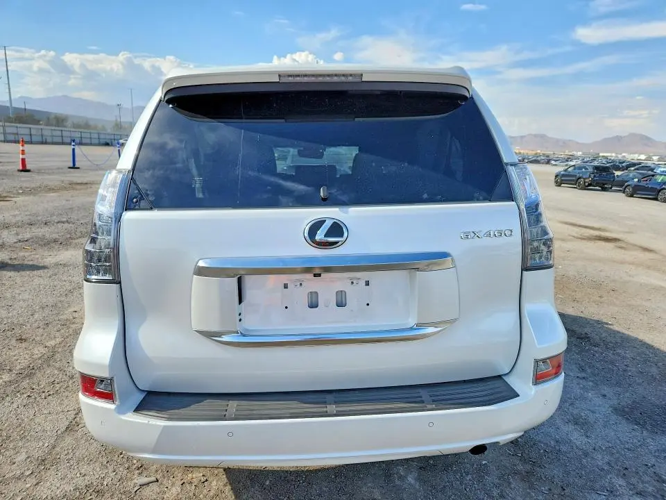2023 LEXUS GX 460  