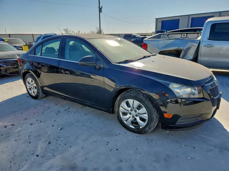 2012 CHEVROLET CRUZE LS  