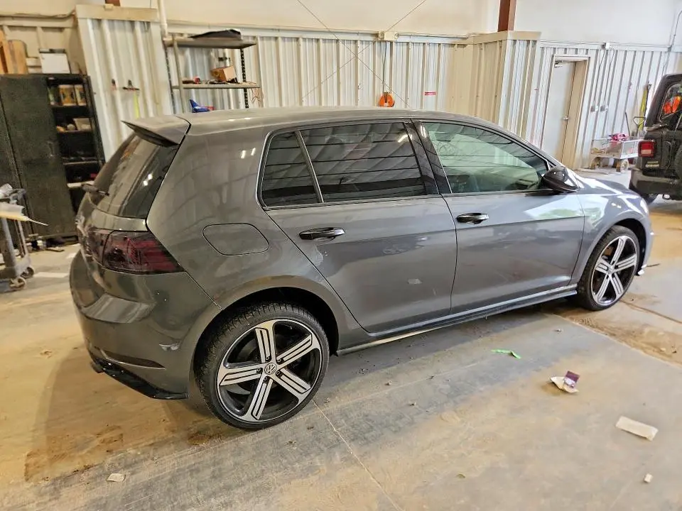 2018 VOLKSWAGEN GOLF R   