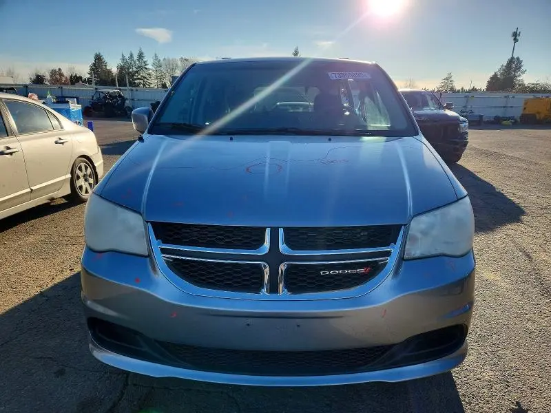 2013 DODGE GRAND CARAVAN SXT  