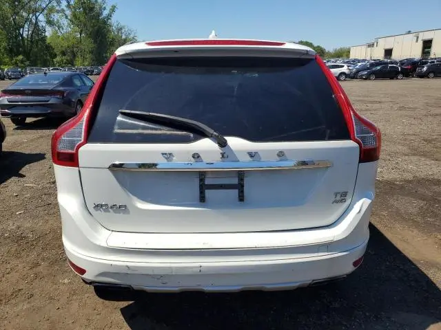 2015 VOLVO XC60 T5 PREMIER  