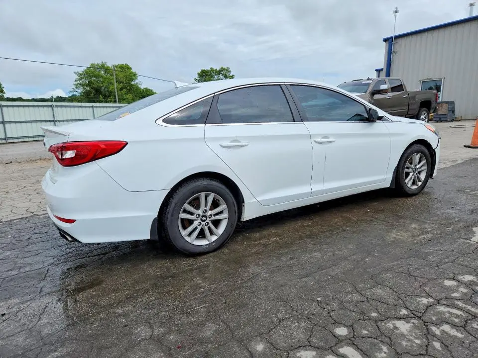 2016 HYUNDAI SONATA SE  