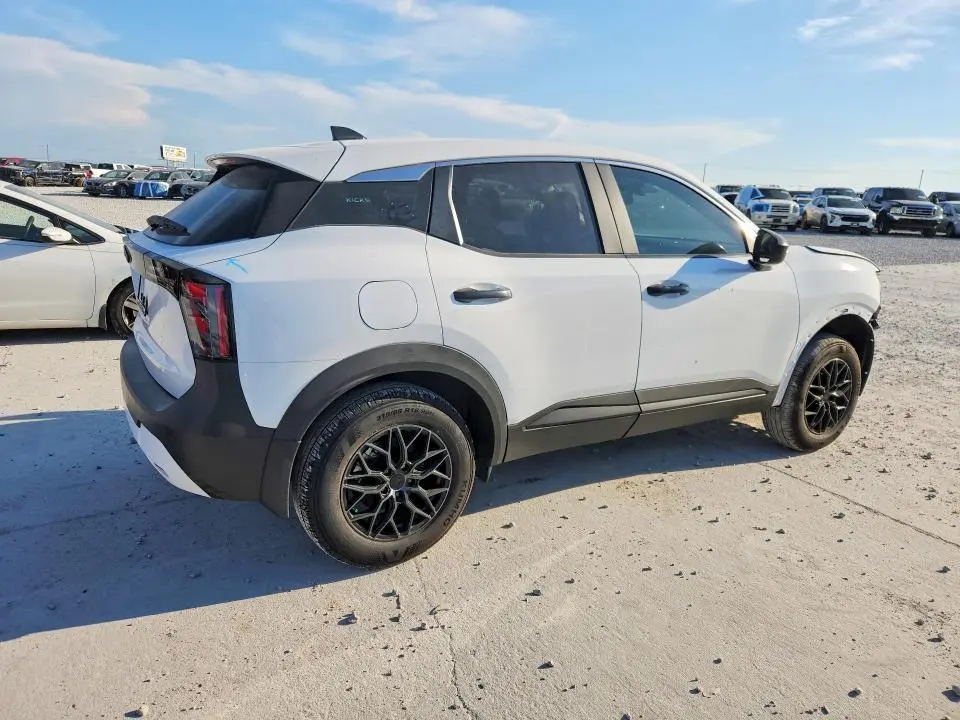 2026 NISSAN KICKS S  