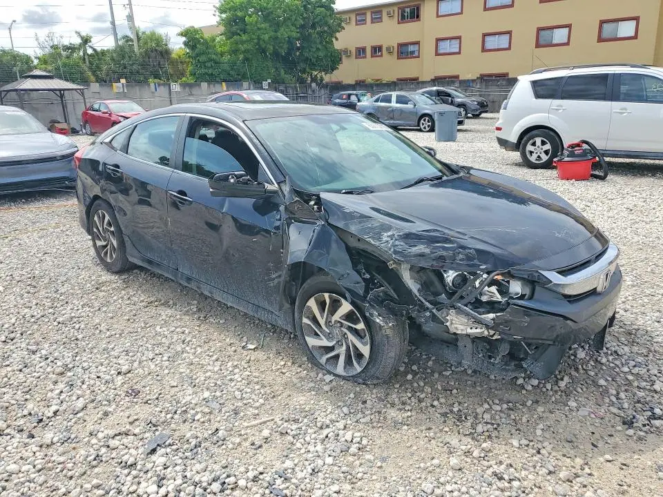 2018 HONDA CIVIC EX  