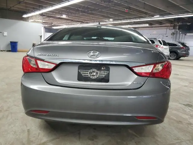 2011 HYUNDAI SONATA SE  