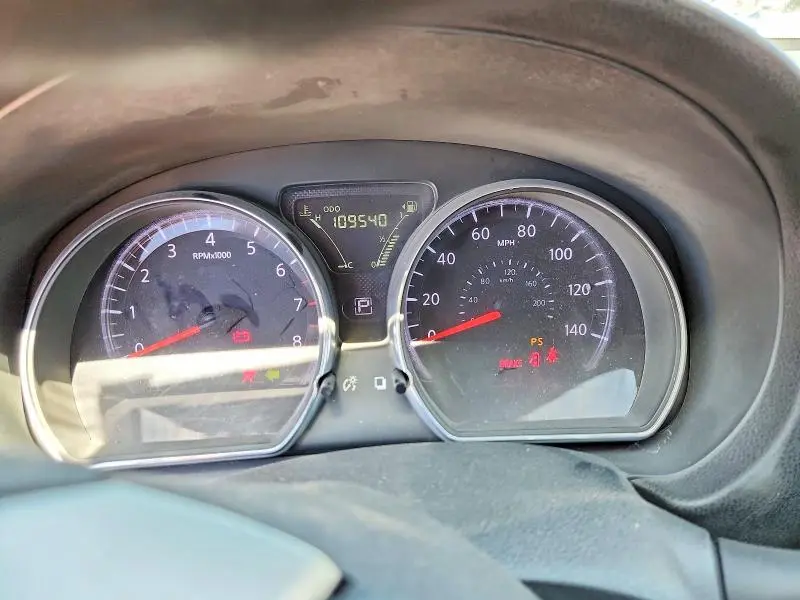 2015 NISSAN VERSA 1.6 SV  