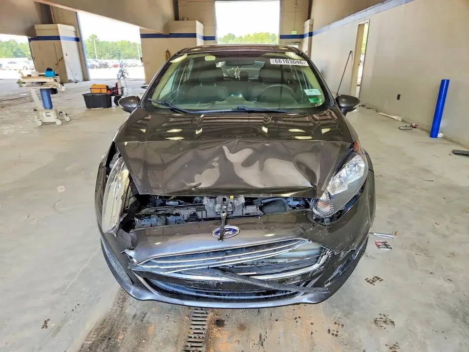 2016 FORD FIESTA SE  