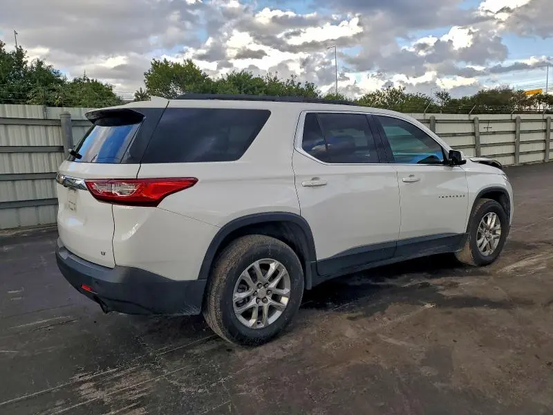 2020 CHEVROLET TRAVERSE LT  