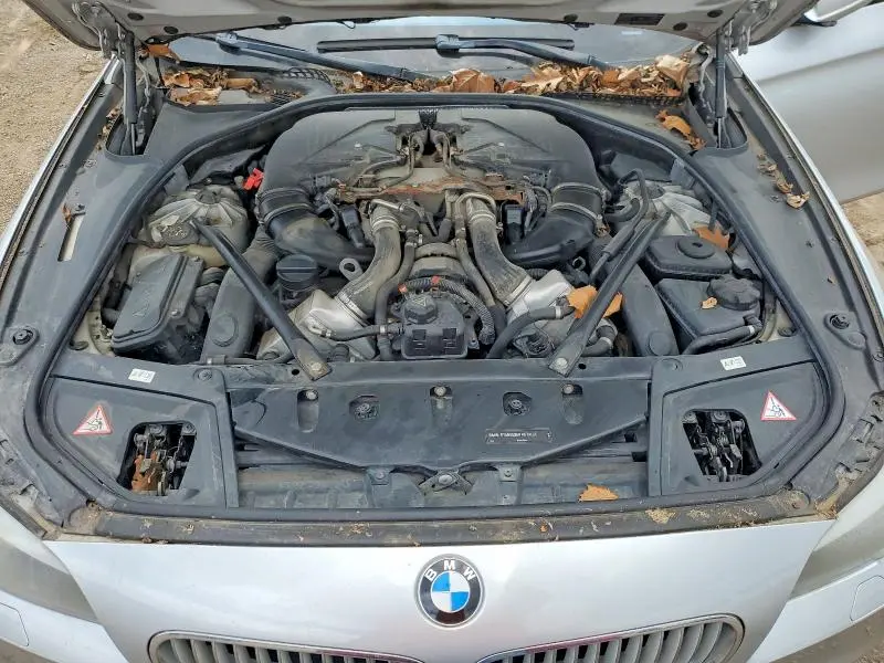 2013 BMW 550 XI  