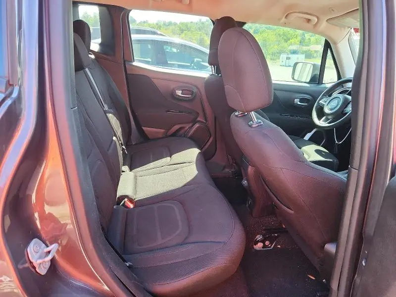 2020 JEEP RENEGADE LATITUDE  