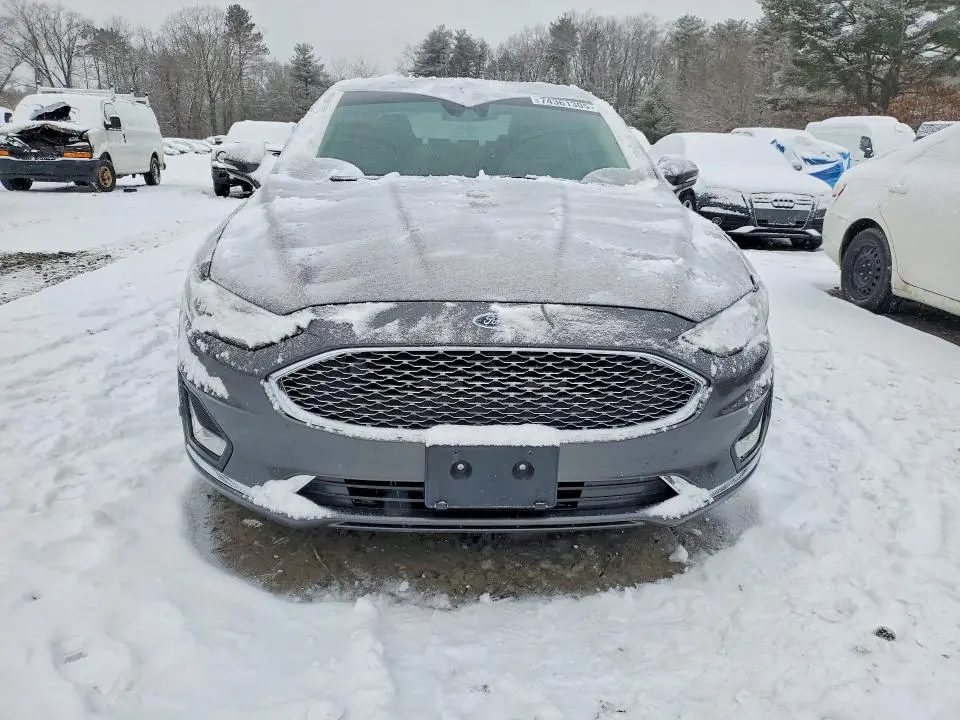 2019 FORD FUSION TITANIUM  