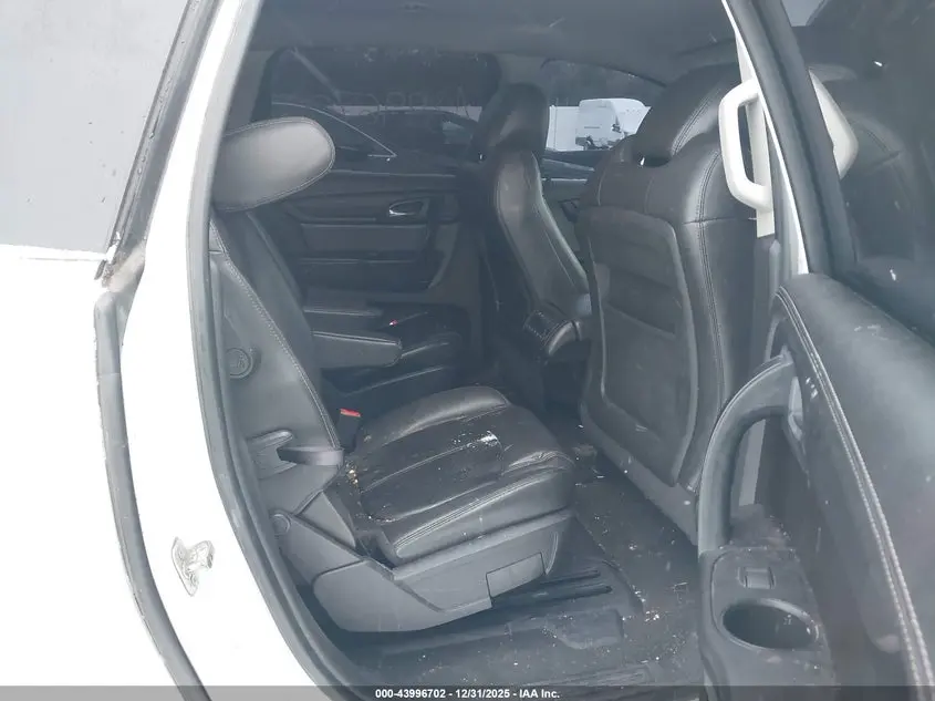 2016 CHEVROLET TRAVERSE 2LT