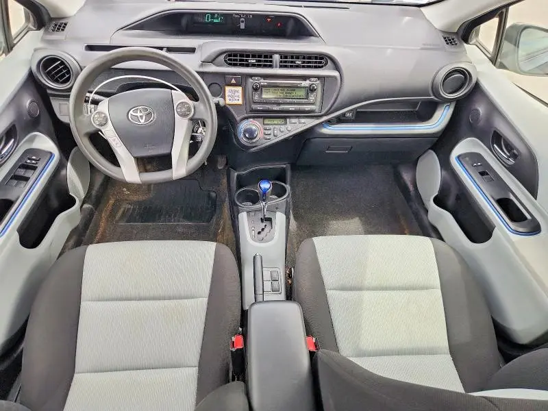 2013 TOYOTA PRIUS C TWO  