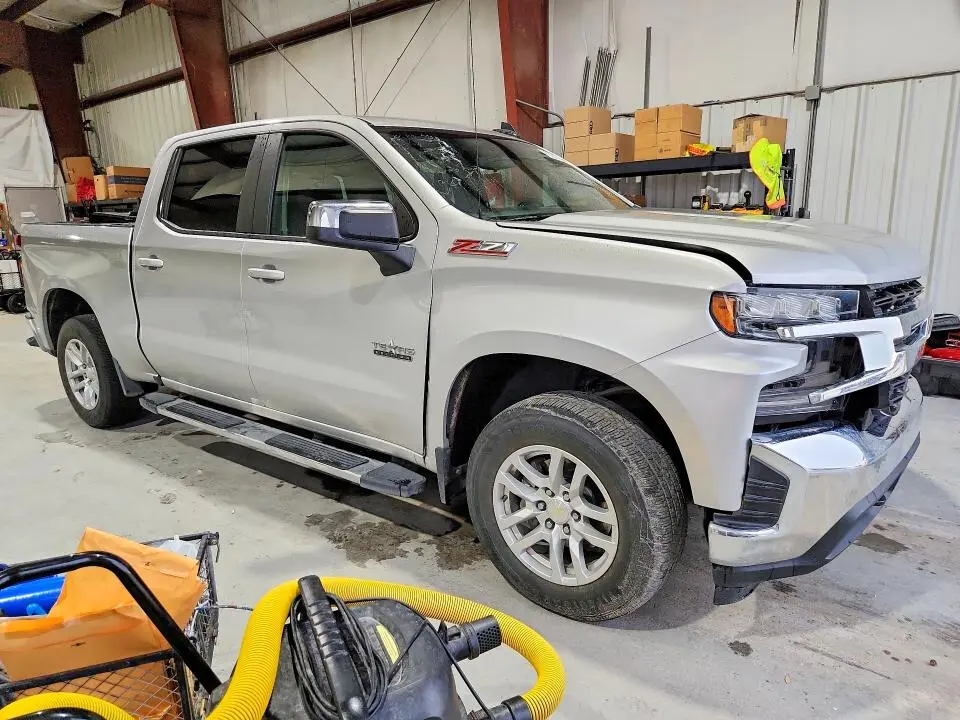 2020 CHEVROLET SILVERADO K1500 LT  