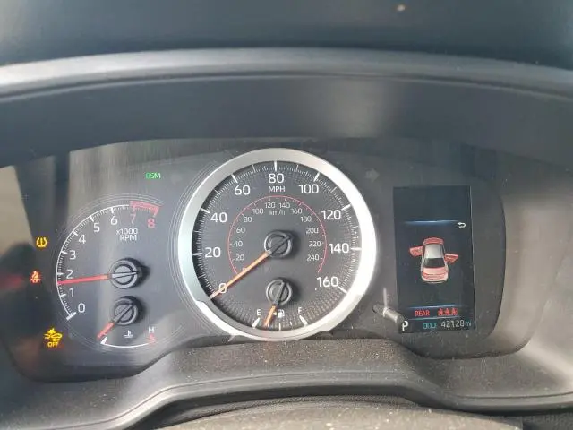 2020 TOYOTA COROLLA SE  