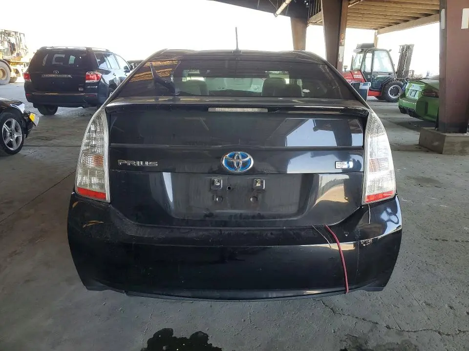 2011 TOYOTA PRIUS   