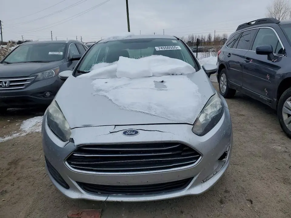 2015 FORD FIESTA SE  