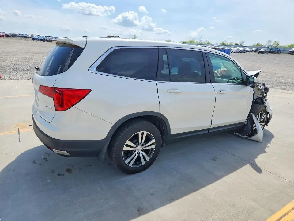 2017 HONDA PILOT EXL  