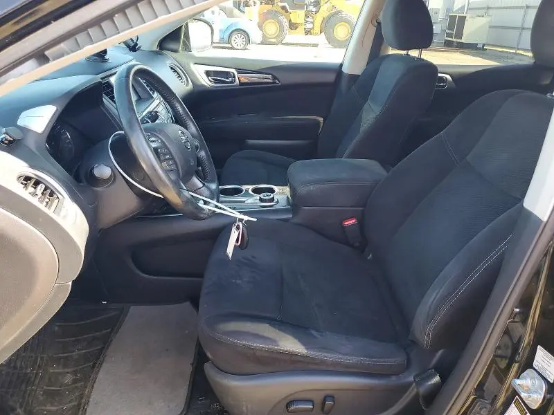 2015 NISSAN PATHFINDER SV  