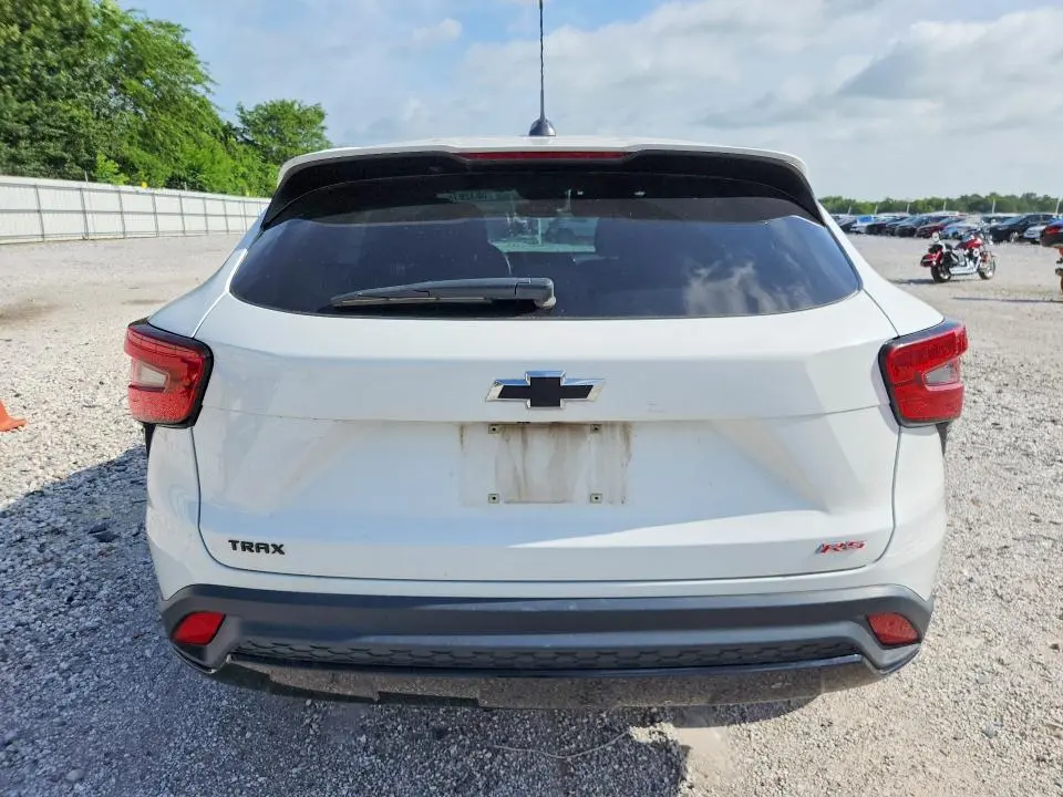 2024 CHEVROLET TRAX 1RS  