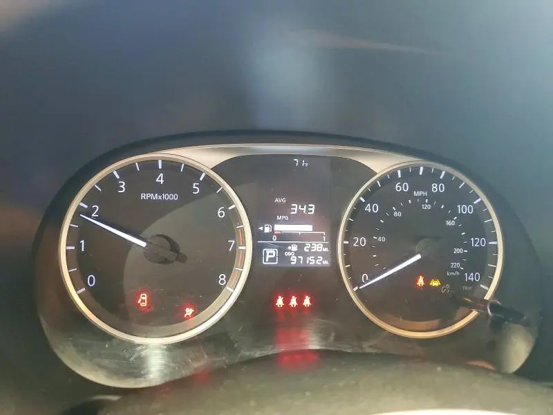 2021 NISSAN KICKS S  