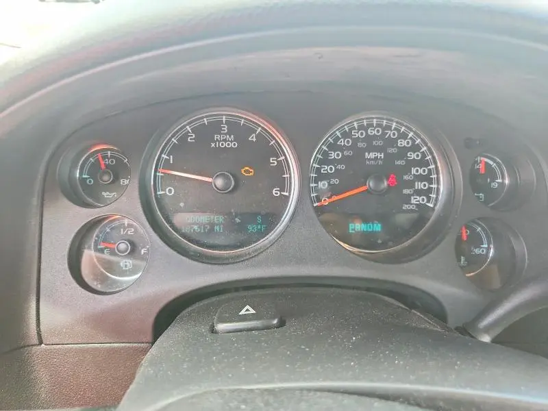 2011 CHEVROLET AVALANCHE LT  