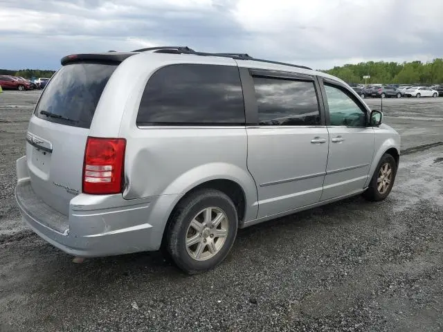 2010 CHRYSLER TOWN & COUNTRY TOURING  