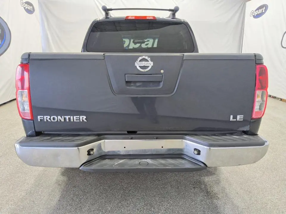 2010 NISSAN FRONTIER SE V6  