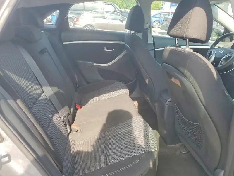 2016 HYUNDAI ELANTRA GT BASE  