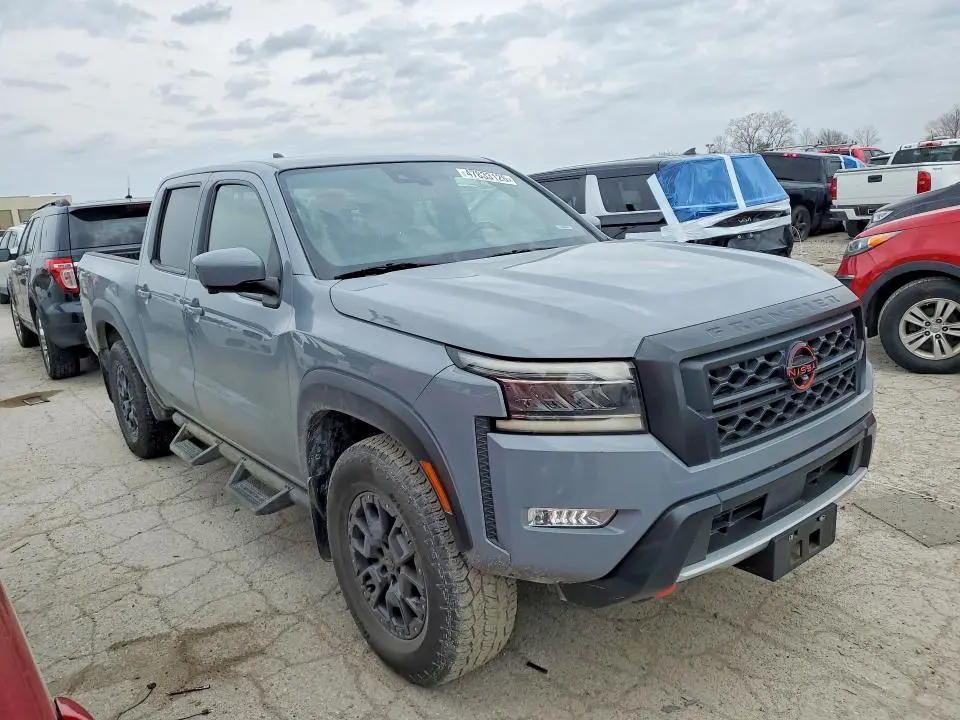 2022 NISSAN FRONTIER PRO-4X  