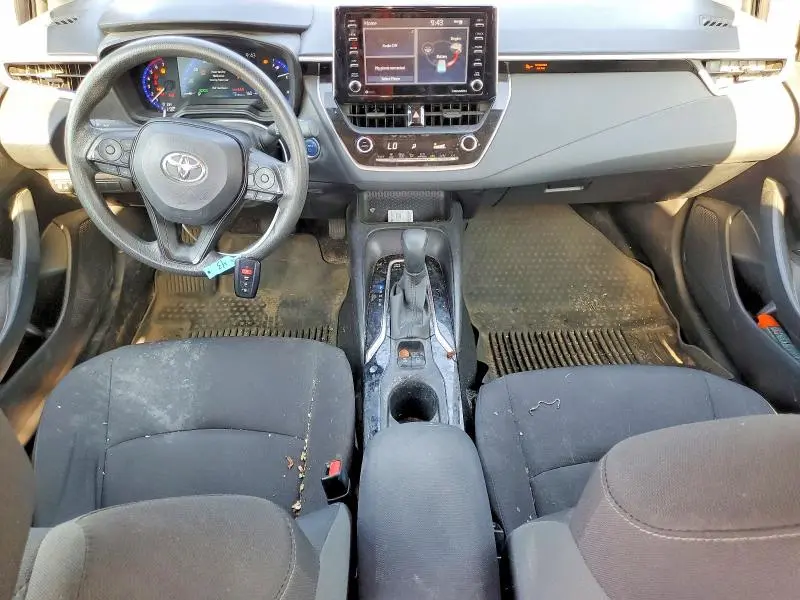 2021 TOYOTA COROLLA LE  