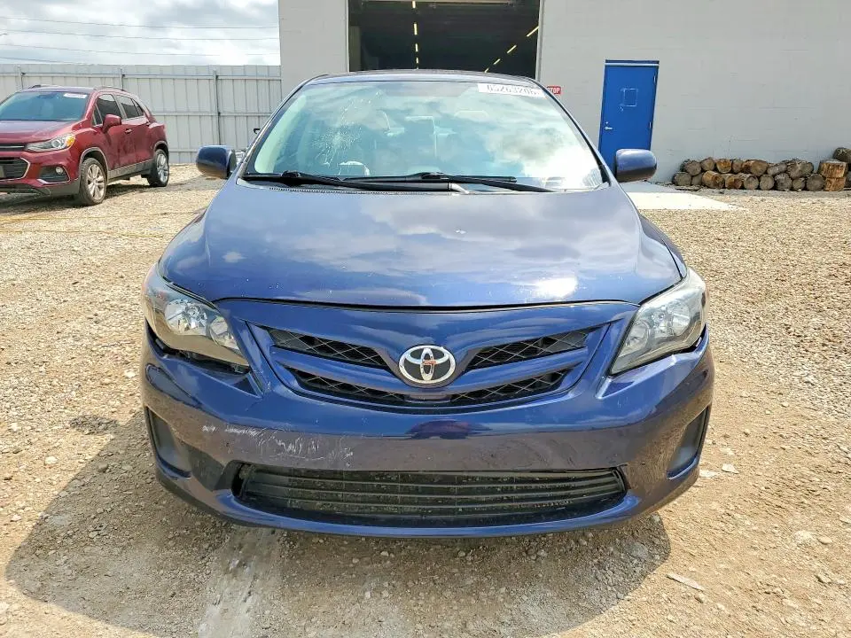 2012 TOYOTA COROLLA LE  