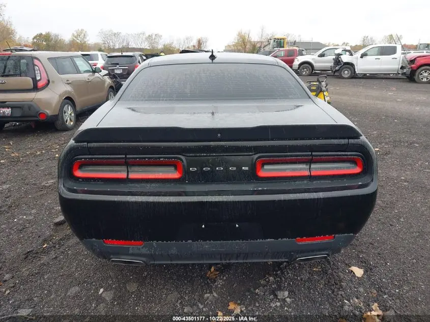 2016 DODGE CHALLENGER SXT PLUS