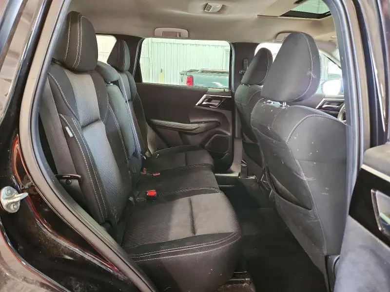 2022 MITSUBISHI OUTLANDER ES  