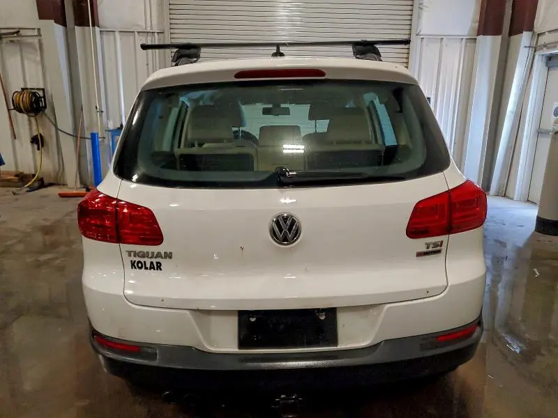 2017 VOLKSWAGEN TIGUAN S  