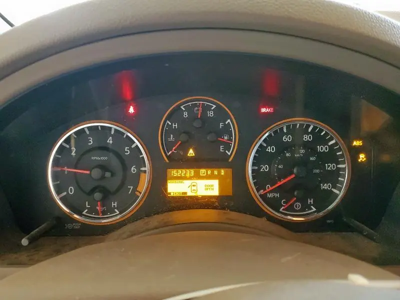 2014 NISSAN ARMADA SV  