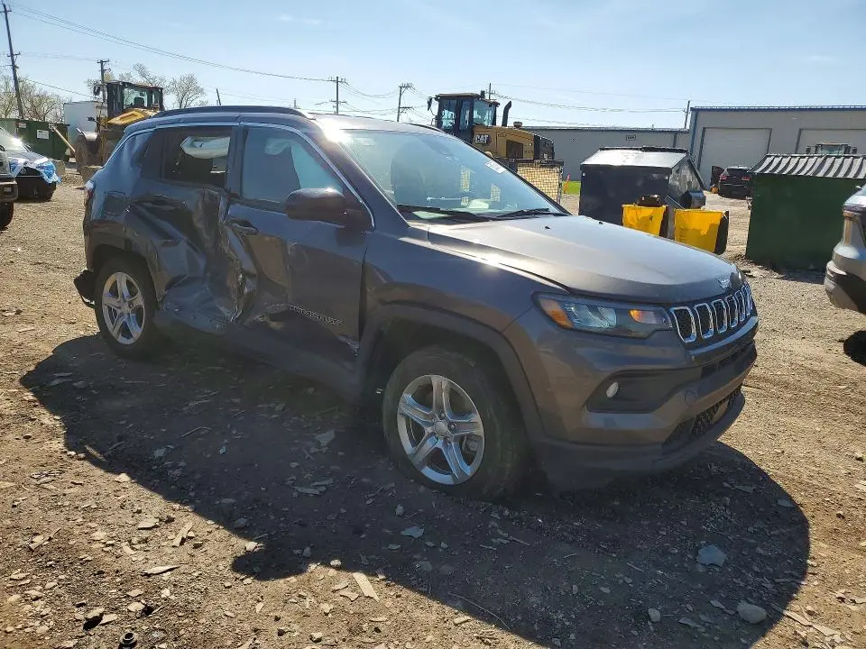 2024 JEEP COMPASS LATITUDE  